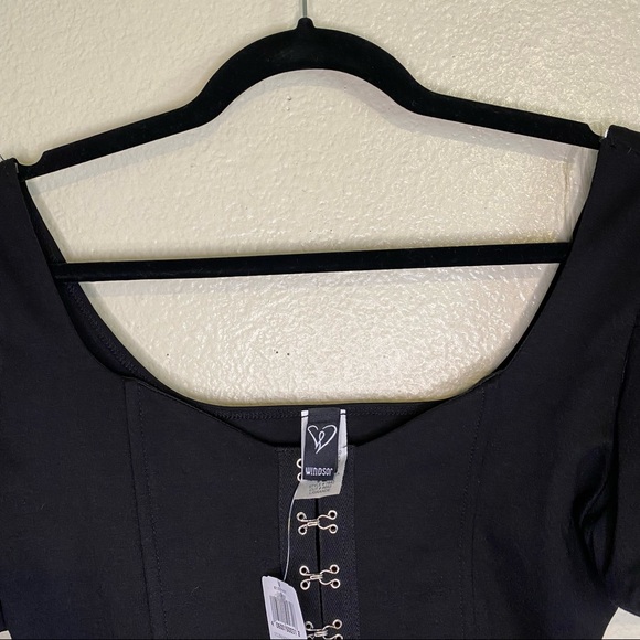 NWT Windsor Black Up a Notch Hook and Eye Corset Cropped Top size large 🖤 - Picture 13 of 14